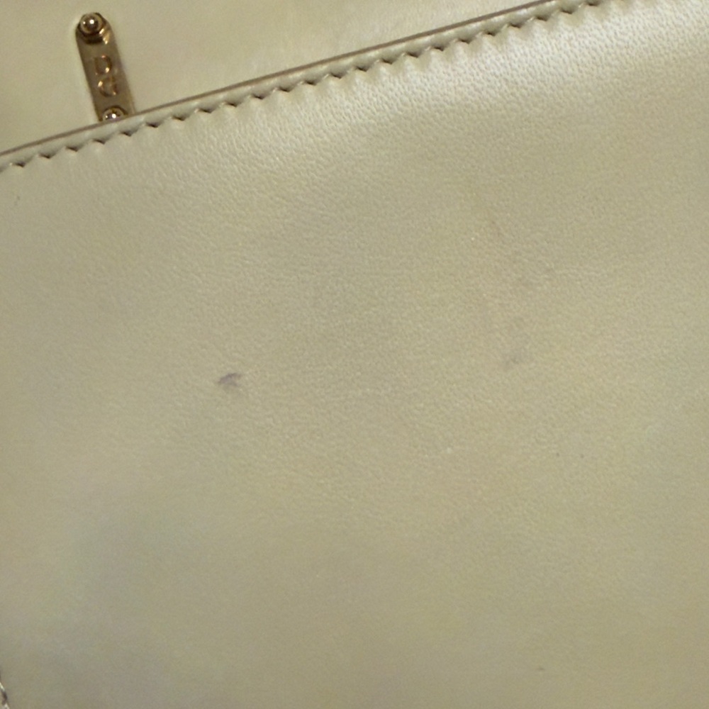 Dolce & Gabbana Gold DG Girls Flap Bag - Picture 9 of 11